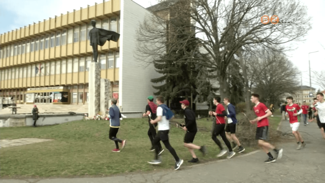 1848 métert futottak a HBSZ-esek Petőfi Sándor születésének 200. évfordulója tiszteletére