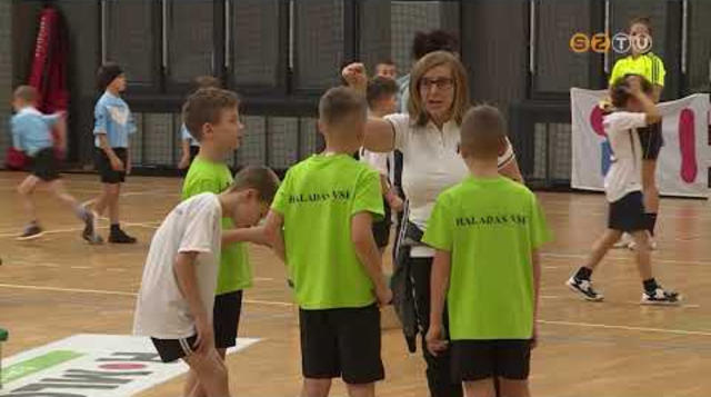 Idén is megrendezte a Haladás VSE kézilabda szakosztálya a fiúk számára kiírt Szent Márton Kupát Idén is megrendezte a Haladás VSE kézilabda szakosztálya a fiúk számára kiírt Szent Márton Kupát