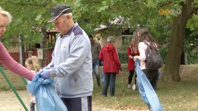 Közös szemétszedést szerveztek a Derkovits lakótelepen Közös szemétszedést szerveztek a Derkovits lakótelepen