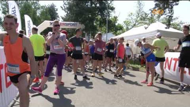 Negyedik alkalommal szervezték meg a Savaria Félmaraton futóversenyt Negyedik alkalommal szervezték meg a Savaria Félmaraton futóversenyt