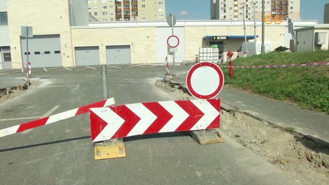Elkezdődtek a kivitelezési munkák a Vásárcsarnok környékén Elkezdődtek a kivitelezési munkák a Vásárcsarnok környékén
