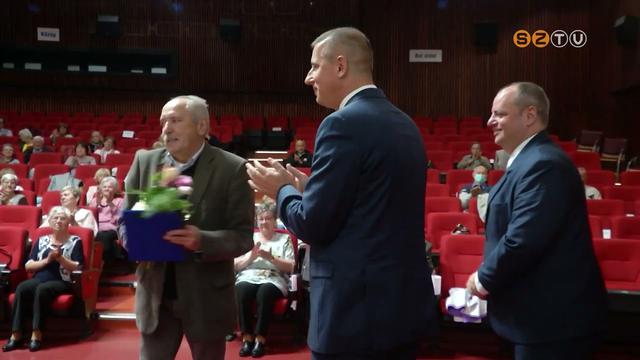 1990 óta október elseje az idősek világnapja 1990 óta október elseje az idősek világnapja