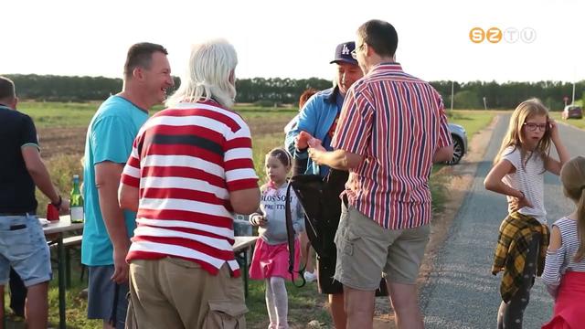 Utca bulival ünnepelték meg a zanatiak az utcák felújítását Utca bulival ünnepelték meg a zanatiak az utcák felújítását