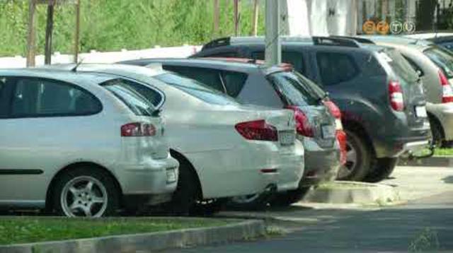 Parkolót építenek az Egészségügyi Alapellátó mögött Parkolót építenek az Egészségügyi Alapellátó mögött