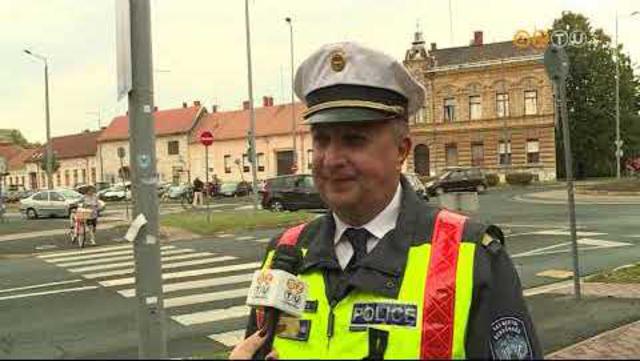 Rendőrök segítik az iskolakezdést Rendőrök segítik az iskolakezdést