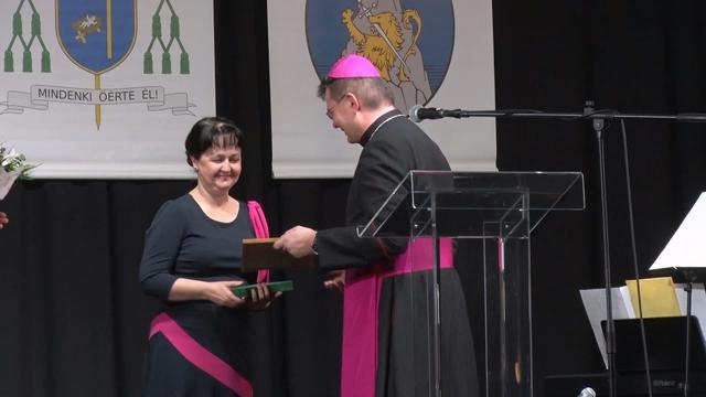 Tbben tvehettk A test s a llek orvosa - Boldog Batthyny Lszl-djat