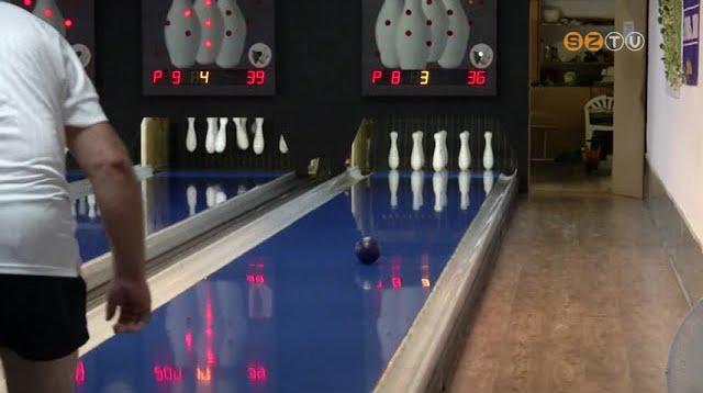 Dőltek a tekebábuk a megújult szombathelyi VAOSZ tekecsarnokban Dőltek a tekebábuk a megújult szombathelyi VAOSZ tekecsarnokban