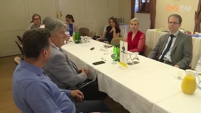 Iparkamara sajtóreggeli Iparkamara sajtóreggeli