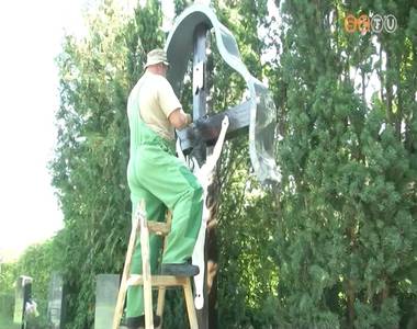 Megújul a papi sírkert a Jáki úti temetőben Megújul a papi sírkert a Jáki úti temetőben
