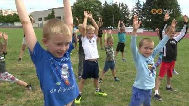 Futóiskola és játékos fogócska színesíti a Szombathelyi Sportiskola atlétika táborának kínálatát