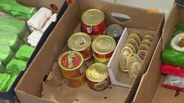 Mintegy egy tonna tart&oacute;s &eacute;lelmiszer gy&udblac;lt &ouml;ssze a M&aacute;ltai Szeretetszolg&aacute;lat adom&aacute;nygy&udblac;jt&eacute;s&eacute;n