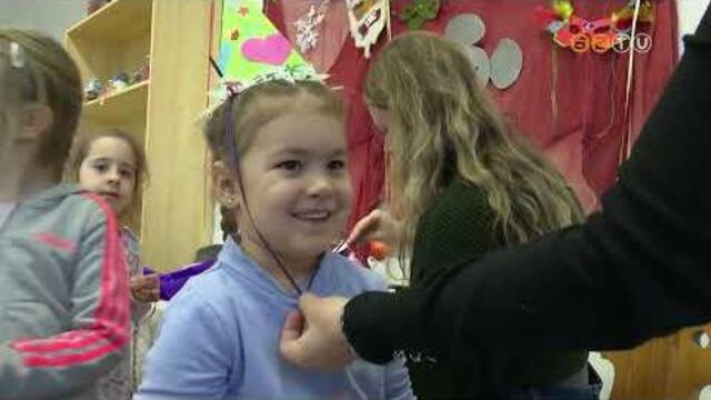 Jav�ban tart a farsang id�szaka