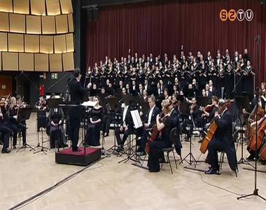 A sporth�zban csend�lt fel a Requiem