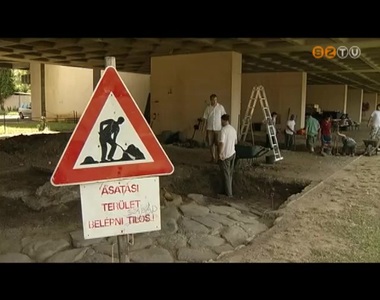 R�g�sztanul�k folytatnak �sat�sokat a K�pt�r alatt