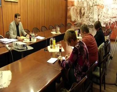 A k�zgy�l�st �rt�kelt�k a p�rtok