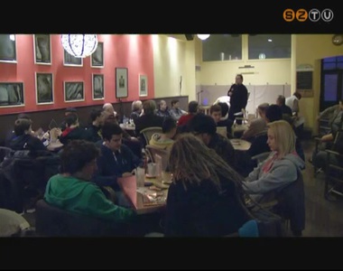 A fenntarthat� fejl�d�sr�l szervezett el�ad�st a k�rnyezetv�delmi k�zpont