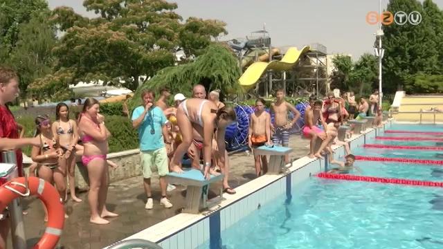 Nyári játékos vetélkedő a Tófürdőn Nyári játékos vetélkedő a Tófürdőn