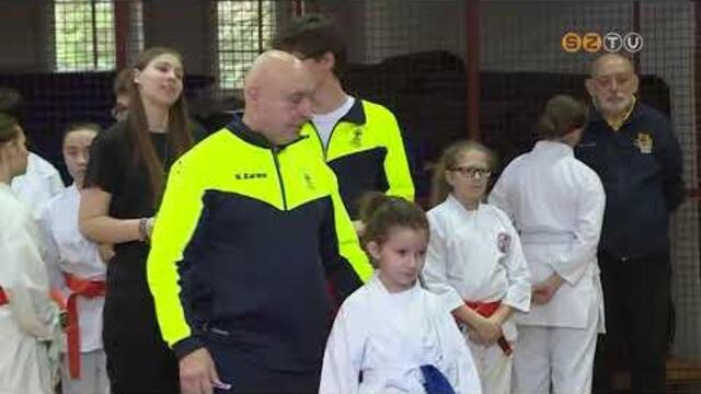 Kzdelmekkel, emlkezssel s sportgi sszefogssal telt a Varju Gyula Karate Emlkverseny