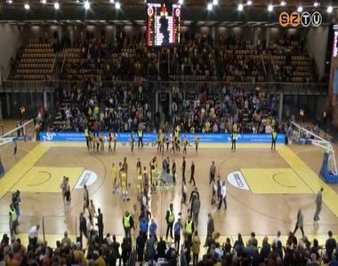 Átgázolt a Falco a Pécsen Átgázolt a Falco a Pécsen