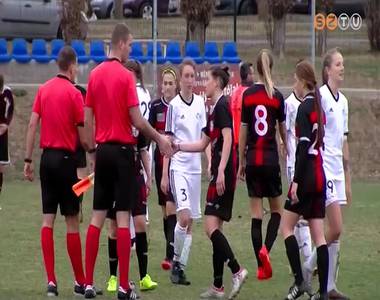 Simán verte a sereghajtót a Viktória Simán verte a sereghajtót a Viktória