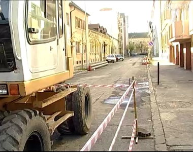 Új távhővezetékeket fektetnek