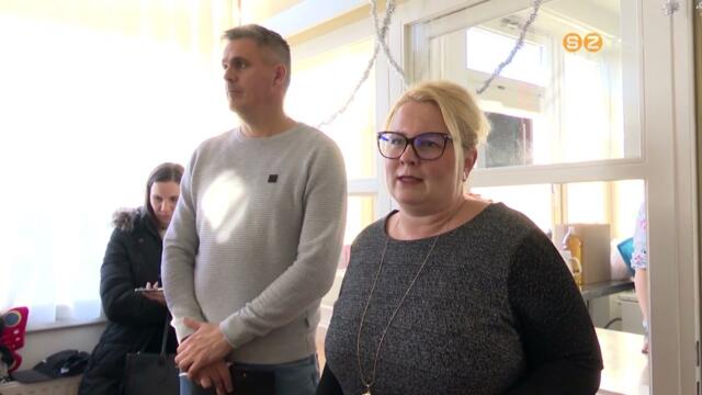 60 kzfoglalkoztatott kapott karcsonyi ajndkcsomagot