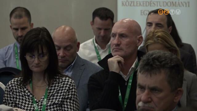Mintegy 150-200 ezer ember dolgozik ma közvetve vagy közvetlenül a közlekedésben Mintegy 150-200 ezer ember dolgozik ma közvetve vagy közvetlenül a közlekedésben