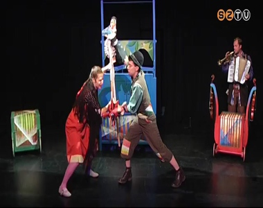 Indul a szezon a Mesebolt B�bsz�nh�zban is