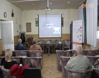 10 Ezer L�p�s Program a Hum�n Civil H�zban