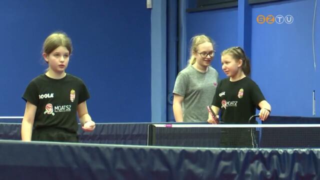 A SZAK-Sportiskola ni asztalitenisz egyttese hazai plyn fogadta a Nrai csapatt