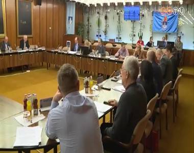 �l�sezett a v�ros oktat�si �s szoci�lis bizotts�ga