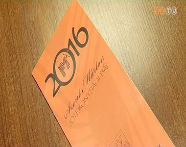 �jra lesz V�rosi B�l