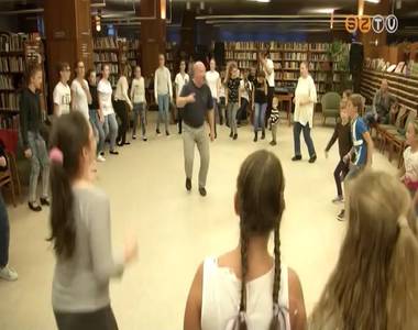 Éjszaka a könyvtárban Éjszaka a könyvtárban