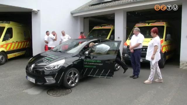 Autó adomány a mentőknek Autó adomány a mentőknek