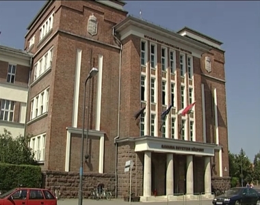 Nyilvánosak a ponthatárok