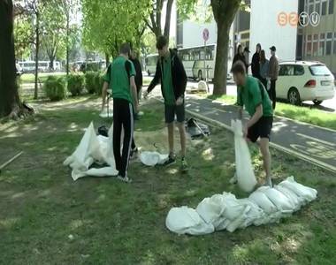 Helyt�ll�s rendk�v�li helyzetekben