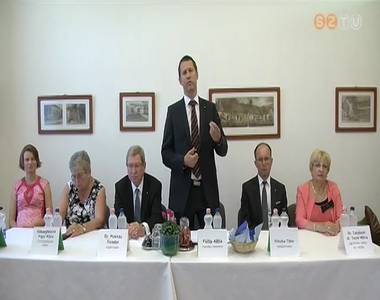 Szombathelyen tal�lkoztak a civil kerekasztalok k�pvisel�i