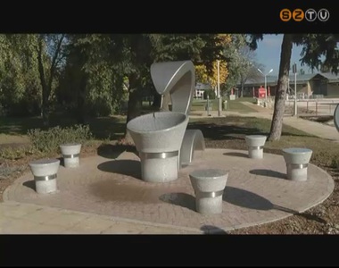 Ivókutat adtak át a büki gyógyfürdőben Ivókutat adtak át a büki gyógyfürdőben