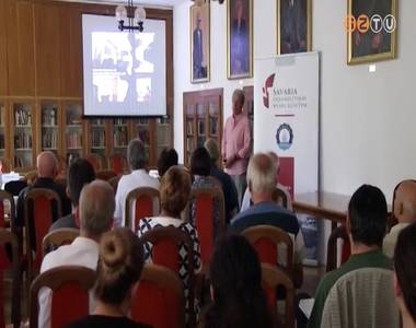 �p�tett �r�ks�g