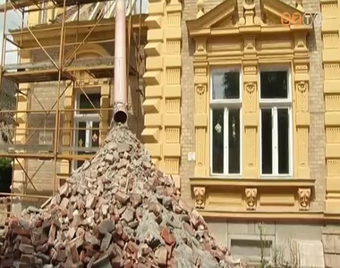 Elhúzódnak a felújítási munkálatok a Mesevár óvodában Elhúzódnak a felújítási munkálatok a Mesevár óvodában