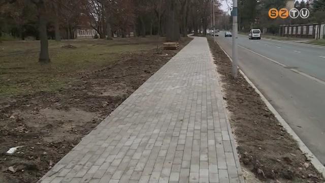 J temben halad a Jkai utcai kerkprt ptse