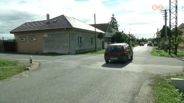 A lakók szerint elviselhetetlen a Szatmár utca forgalma A lakók szerint elviselhetetlen a Szatmár utca forgalma