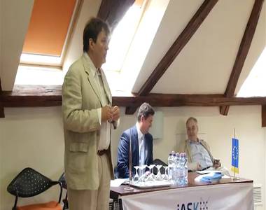 Nemzetk�zi Ny�ri Egyetem