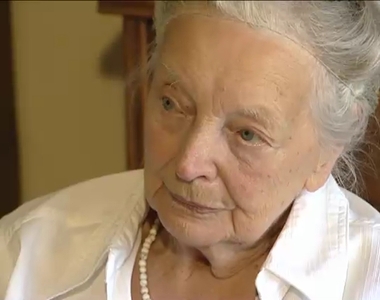 95 éves nénit köszöntöttek 95 éves nénit köszöntöttek