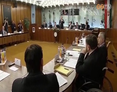 A ny�ri sz�net el�tt utolj�ra tal�lkoznak a szombathelyi k�pvisel�k