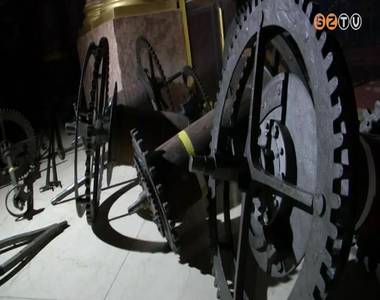 Megkezdődött a szombathelyi székesegyház toronyórájának restaurálása Megkezdődött a szombathelyi székesegyház toronyórájának restaurálása