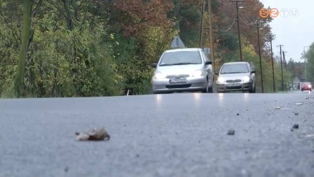 Megindult a g�pj�rm�forgalom a fel�j�tott  �jvil�g utc�ban