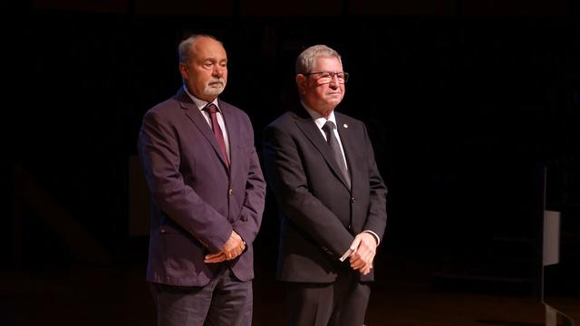 Dszpolgrok - Ipkovich Gyrgy s Pusks Tivadar korbbi polgrmesterek kaptk az elismer cmet