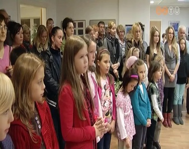 Grafik�k, festm�nyek, ker�mi�k �s textilek a “M�helyeink 2013” ki�ll�t�son