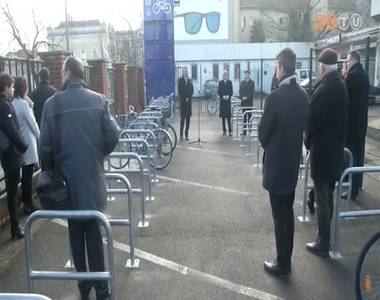 Új kerékpártárolókat adtak át a szombathelyi vasútállomás mellett Új kerékpártárolókat adtak át a szombathelyi vasútállomás mellett